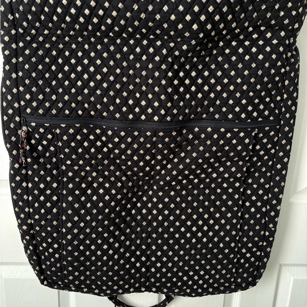 Vera Bradley Black and Red Quilted Garment Bag - Picture 4 of 5